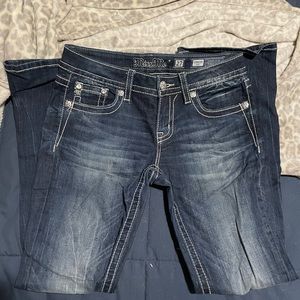 Buckle detailed jeans, bootcut
